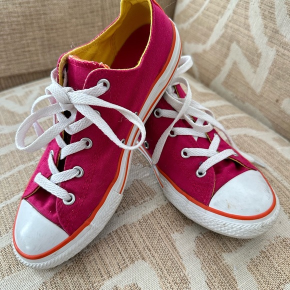 Converse size 4 orange and pink - Picture 3 of 6